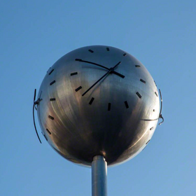 Basildon Town Centre Stainless Steel Clock 1970s