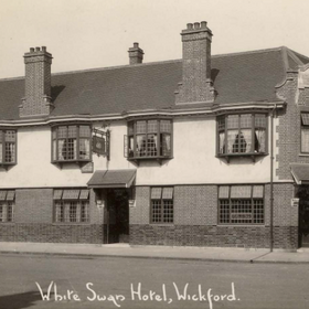 White Swan Hotel  Wickford